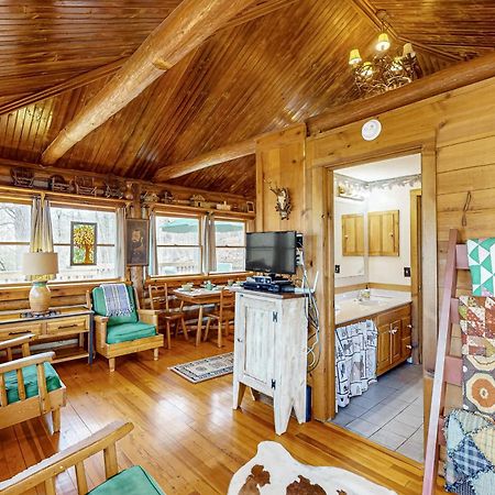 Lake Lucerne - Treehouse Cabin #01 Eureka Springs Exterior photo