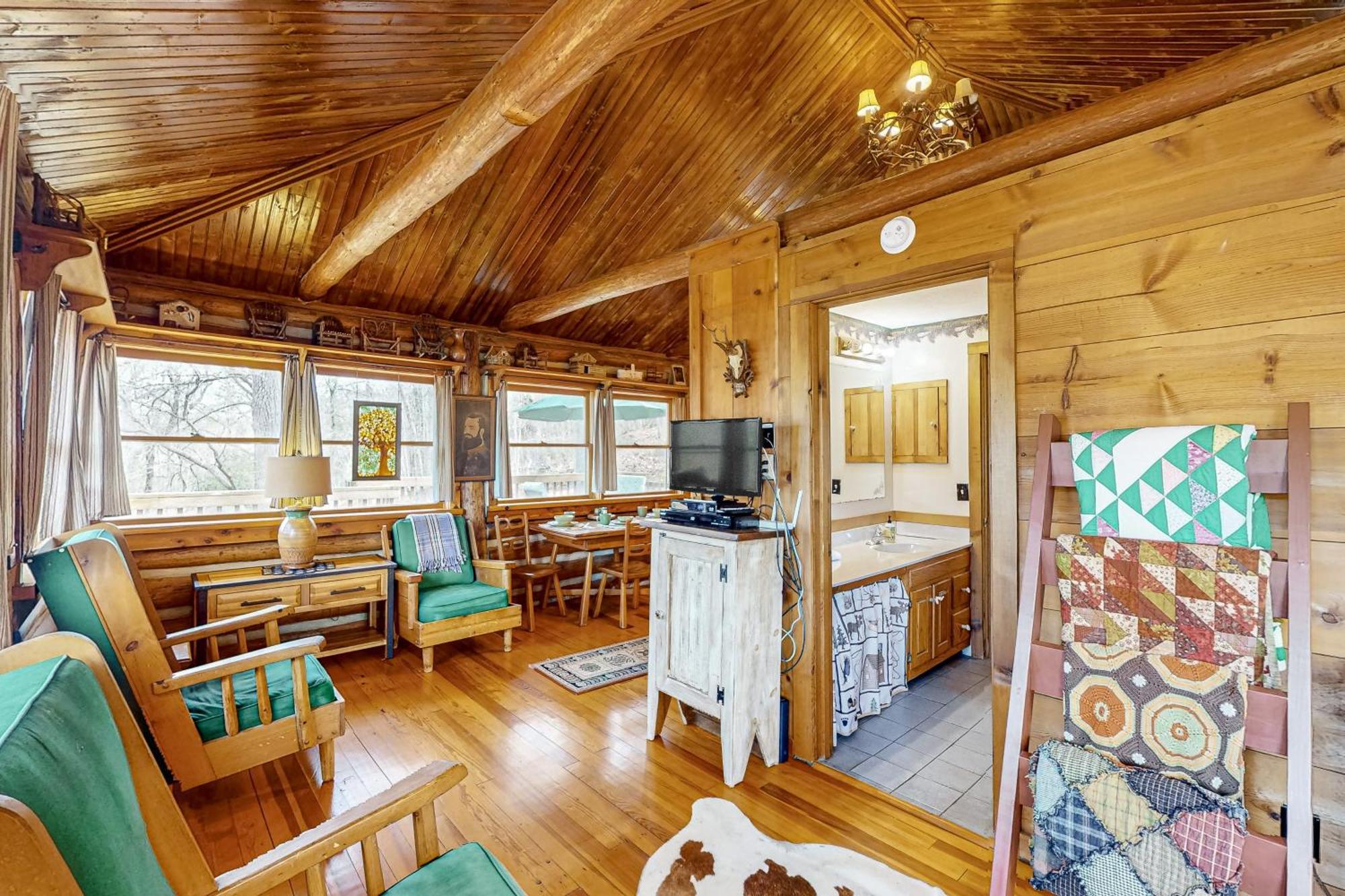 Lake Lucerne - Treehouse Cabin #01 Eureka Springs Exterior photo