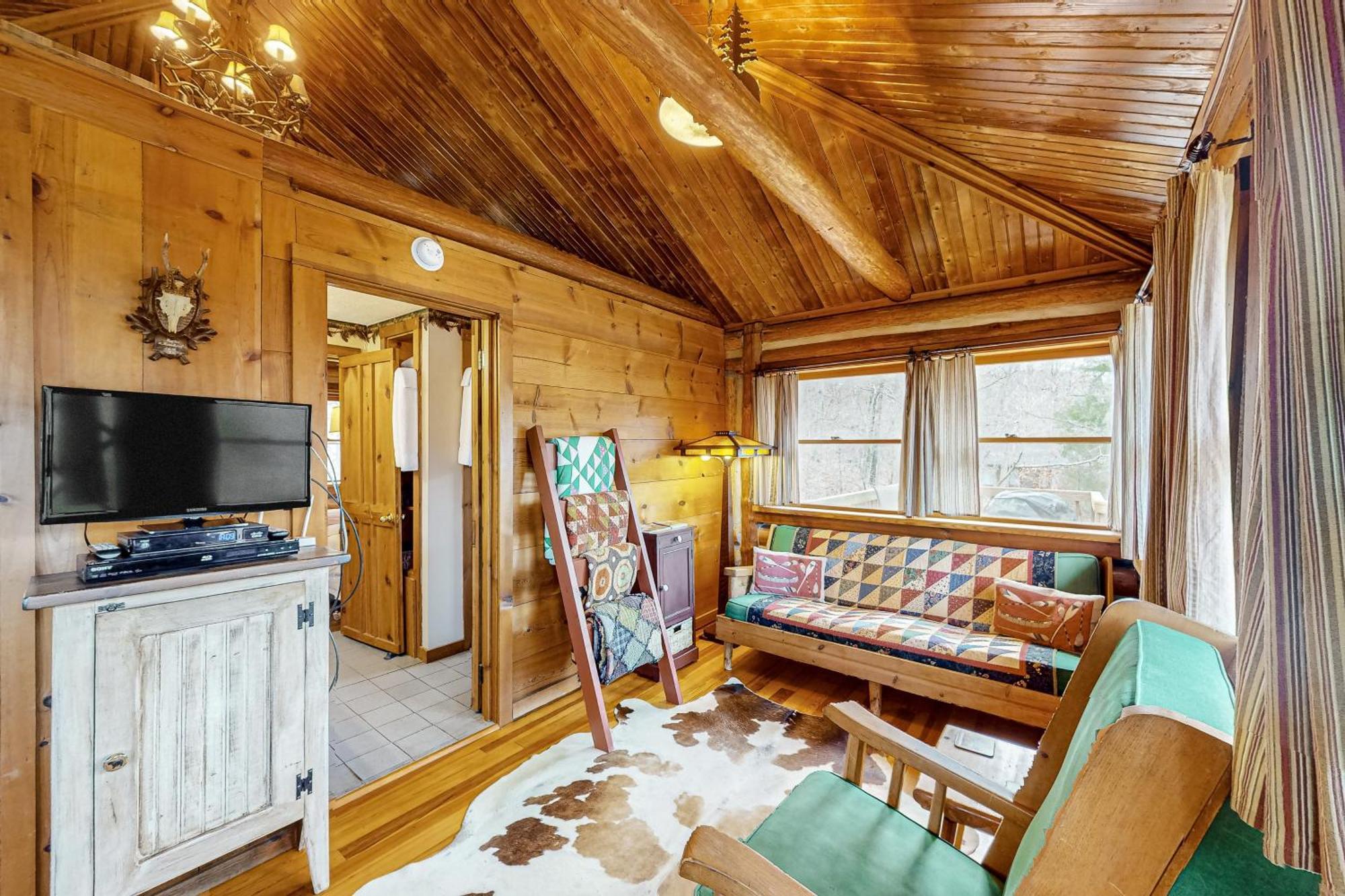 Lake Lucerne - Treehouse Cabin #01 Eureka Springs Exterior photo